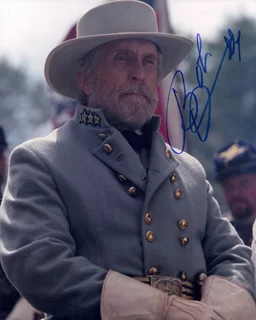 Robert Duvall autograph
