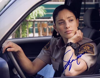Erica Cerra autograph