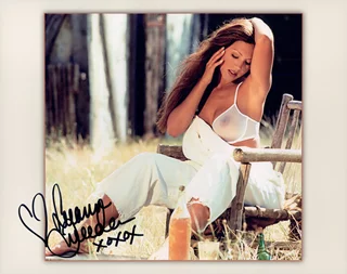 Leeann Tweeden autograph