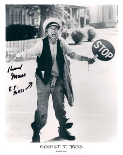 Howard Morris autograph