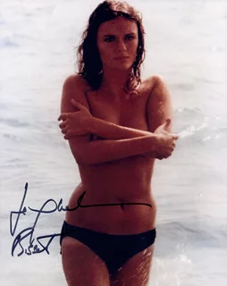 Jacqueline Bisset autograph