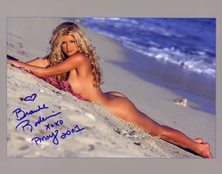 Brande Roderick autograph