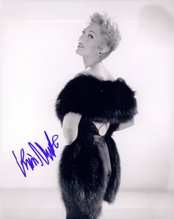 Kim Novak autograph