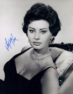 Sophia Loren autograph