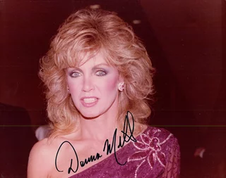 Donna Mills autograph