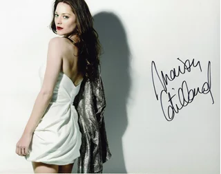 Marion Cotillard autograph