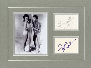 Annette & Frankie autograph