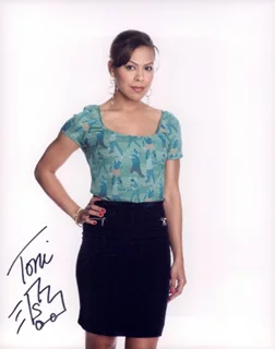 Toni Trucks autograph