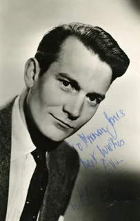 Denholm Elliott autograph