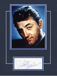 Robert Mitchum autograph