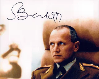 Steven Berkoff autograph