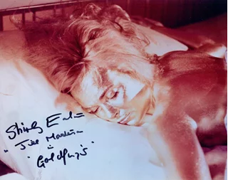 Shirley Eaton autograph