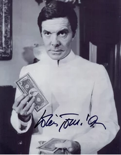 Louis Jourdan autograph