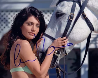 Caterina Murino autograph