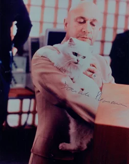 Donald Pleasence autograph