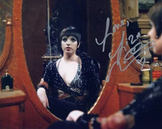 Liza Minnelli autograph