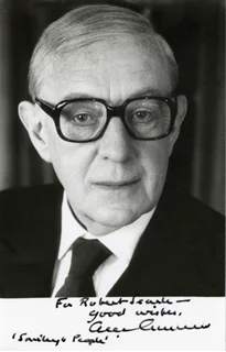Alec Guinness autograph