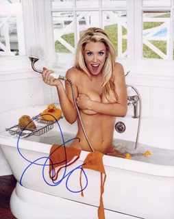 Jenny McCarthy autograph