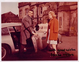 Mollie Peters autograph