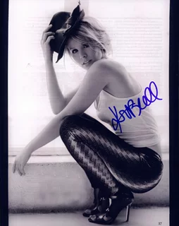 Kristen Bell autograph