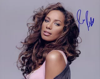 Leona Lewis autograph
