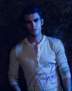 Paul Wesley autograph