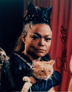 Eartha Kitt autograph