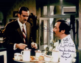 Andrew Sachs autograph