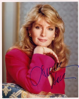 Deidre Hall autograph