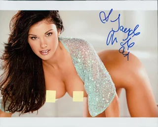 Jayde Nicole autograph