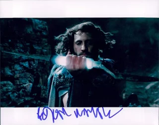Edgar Ramirez autograph
