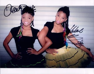 Chloe and Halle Bailey autograph
