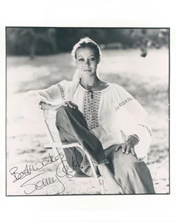 Jenny Agutter autograph