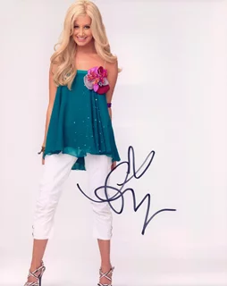 Ashley Tisdale autograph