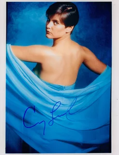 Carey Lowell autograph