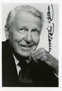 Ralph Bellamy autograph