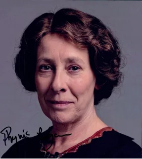 Phyllis Logan autograph