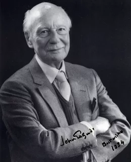 John Gielgud autograph