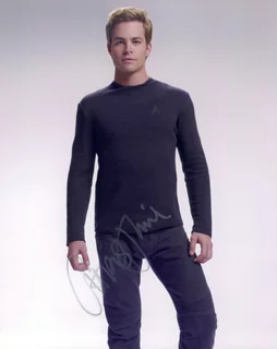 Chris Pine autograph