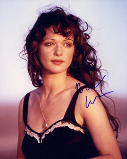 Rachel Weisz autograph