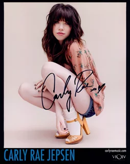 Carly Rae Jepsen autograph