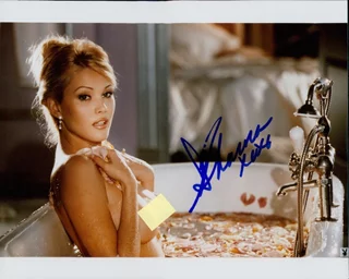 Shanna Moakler autograph