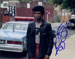 Amari Cheatom autograph