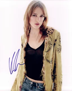 Keira Knightley autograph