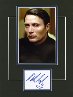 Mads Mikkelsen autograph