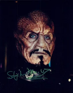 Stephen Macht autograph