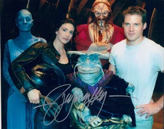 Virginia Hey autograph