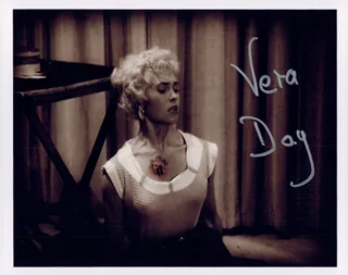 Vera Day autograph