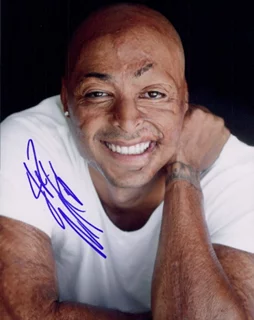 J.R. Martinez autograph