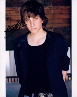 Austin Macdonald autograph